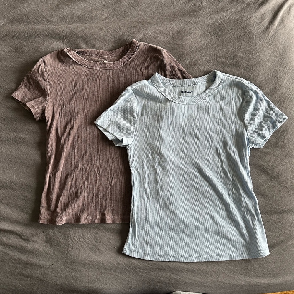2 Ribbed Baby Tees